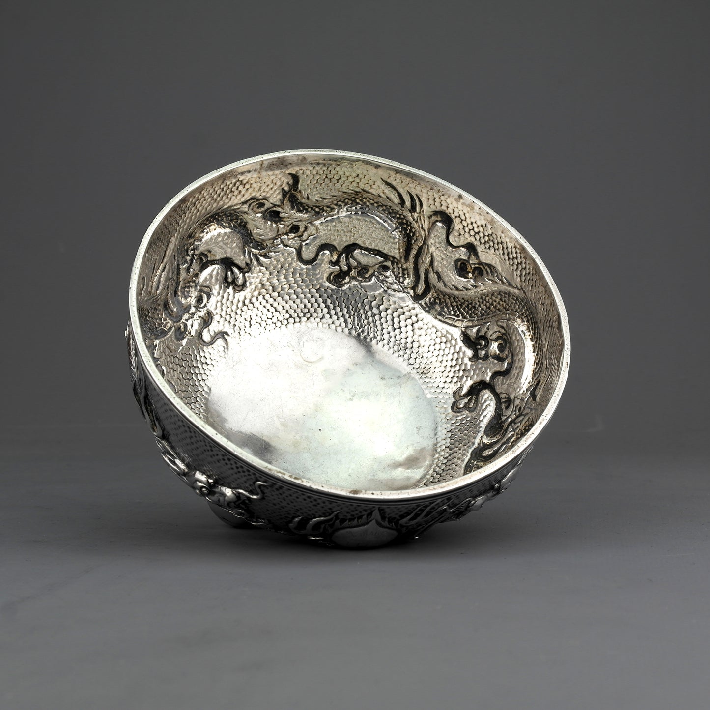 Ornate Antique Chinese Export Sterling Silver Dragon Bowl. Wing Fat. Ca. 1907
