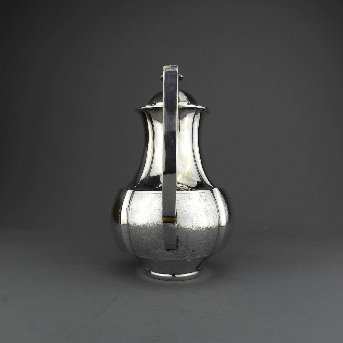 Antique Chinese Export Solid Sterling Silver Teapot / Coffee Pot. Nanking.