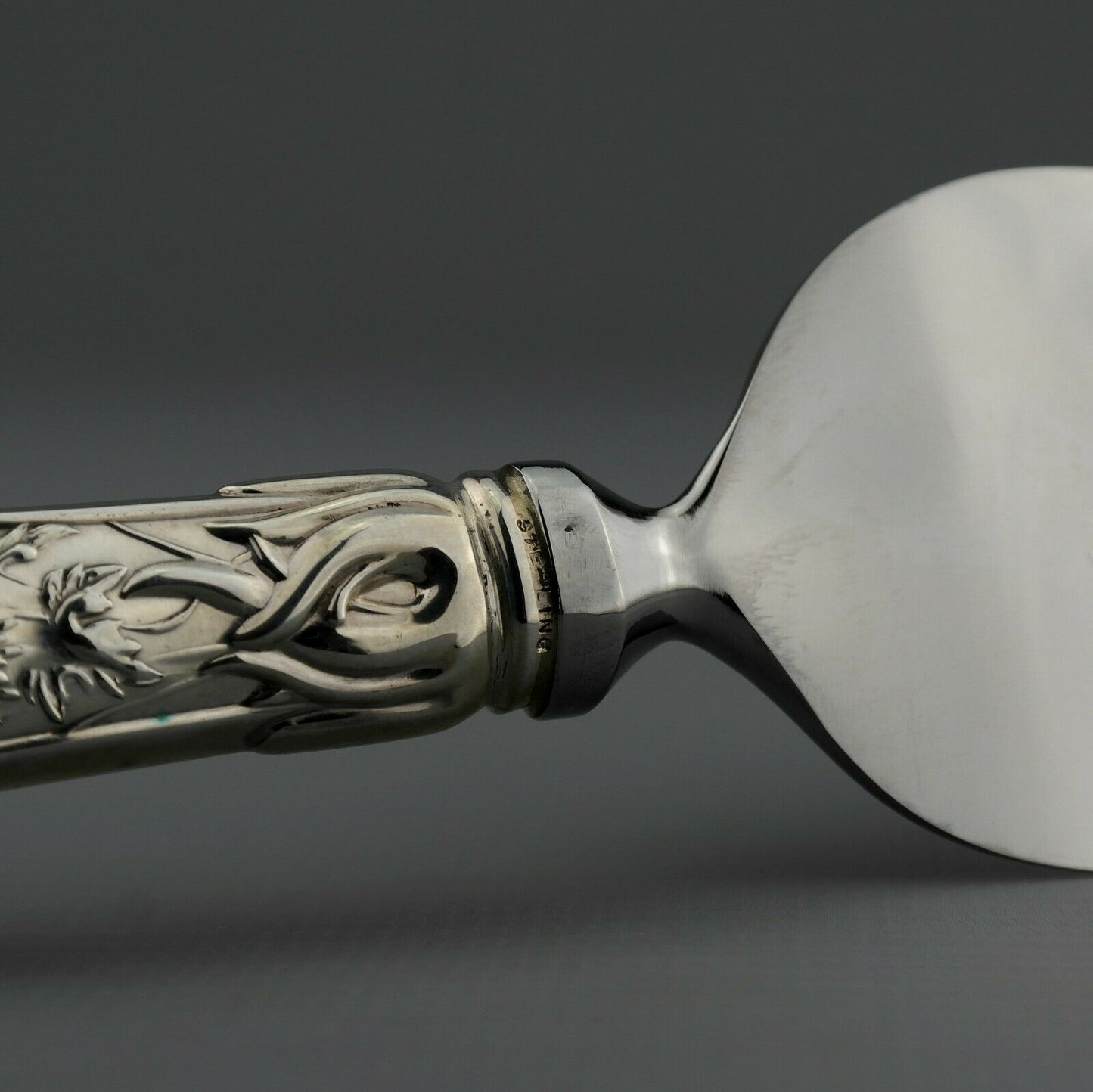 Tiffany Japanese style Audubon Pattern Sterling Silver Cheese Server