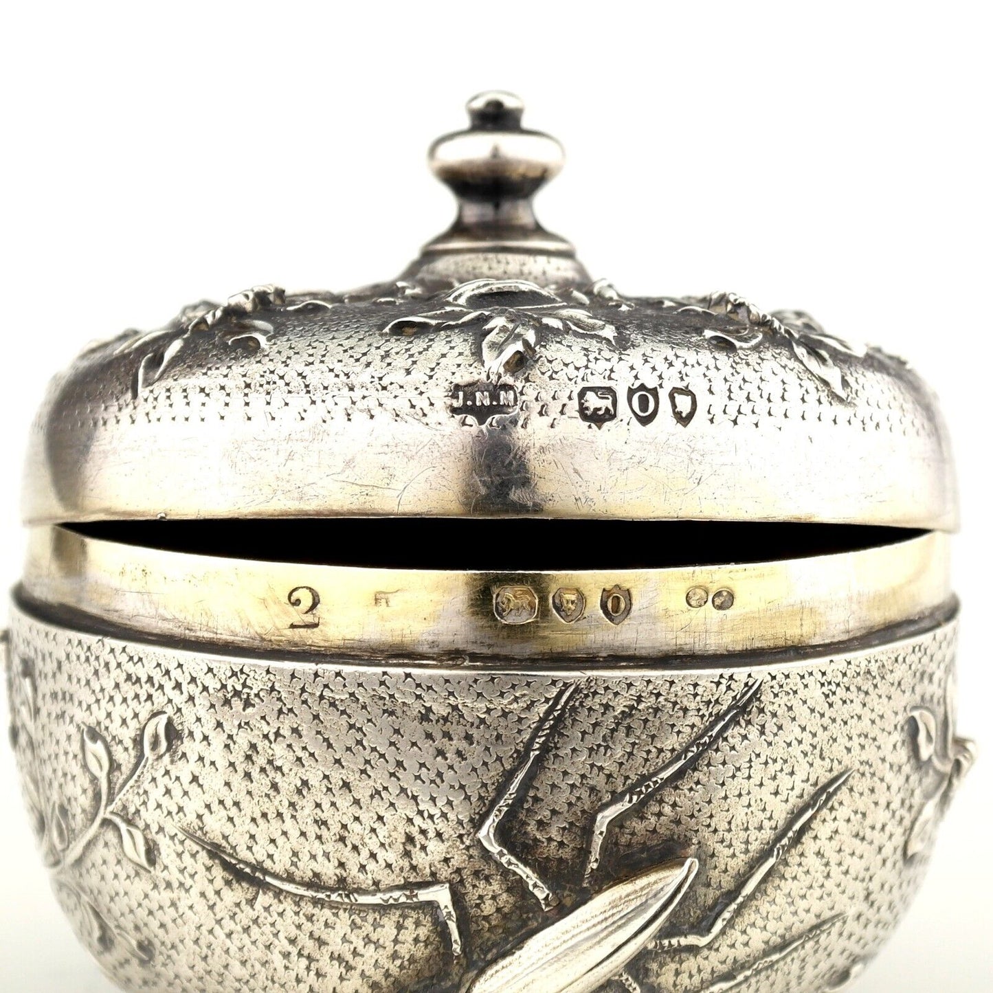 Rare Antique Victorian Aesthetic Solid Sterling Silver Box / Pot. London, 1889.