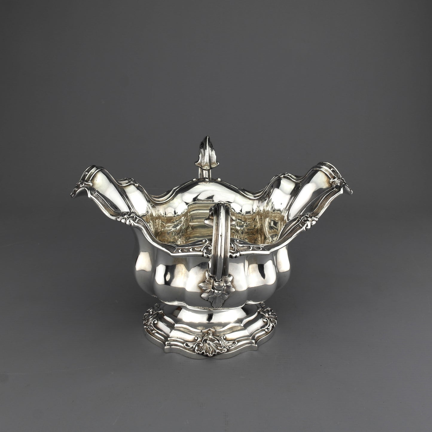 Antique Solid Sterling Silver Double Sauce Boat. Robert Garrard, 1842. 800 g.