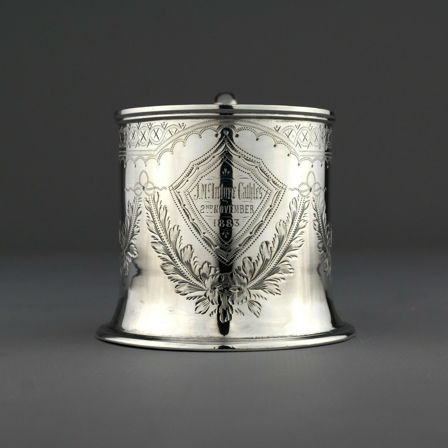 Antique Victorian Solid Sterling Silver Mug / Beaker / Cup. London, 1879.