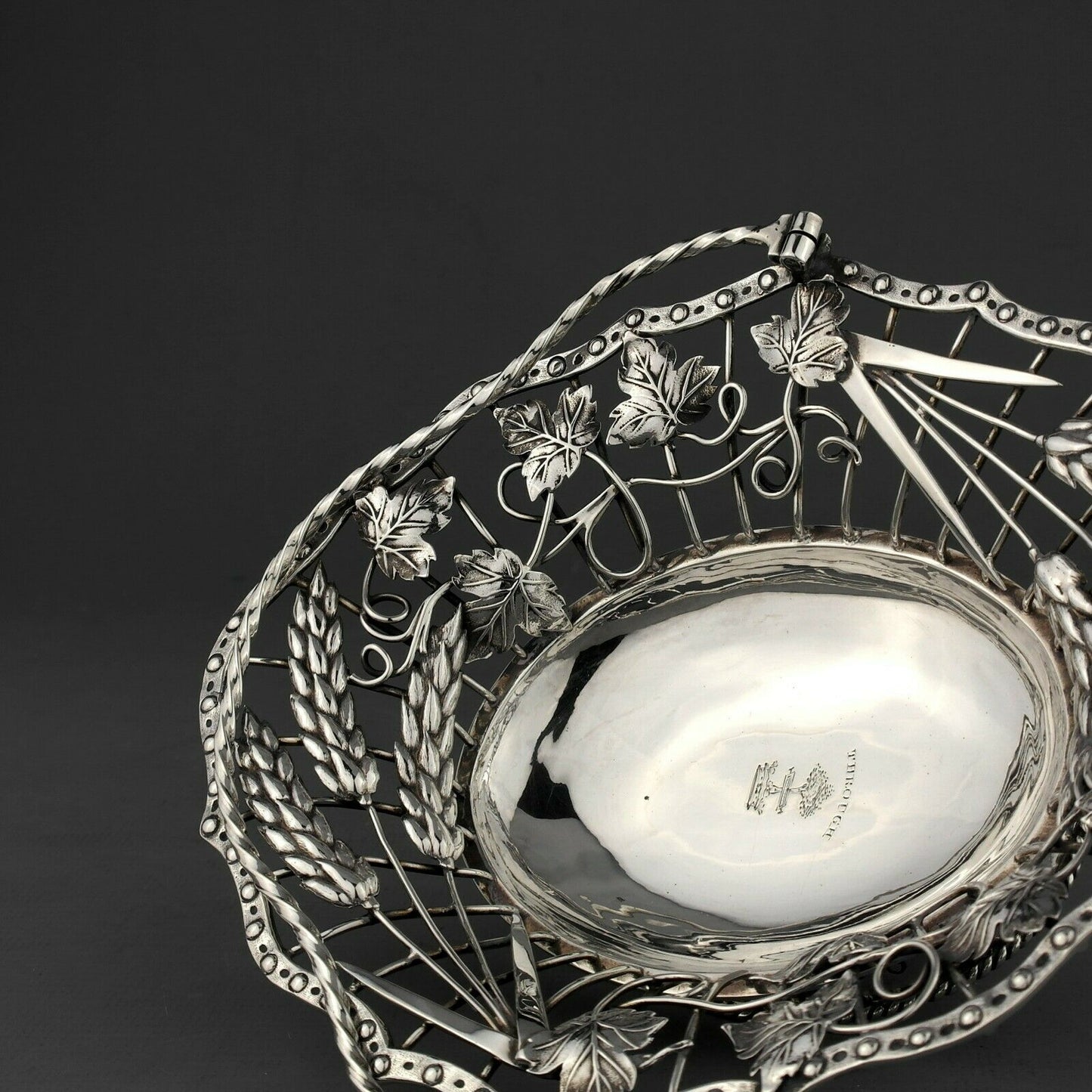 Antique George III Ornate Solid Sterling Silver Bread Basket. London, 1766.