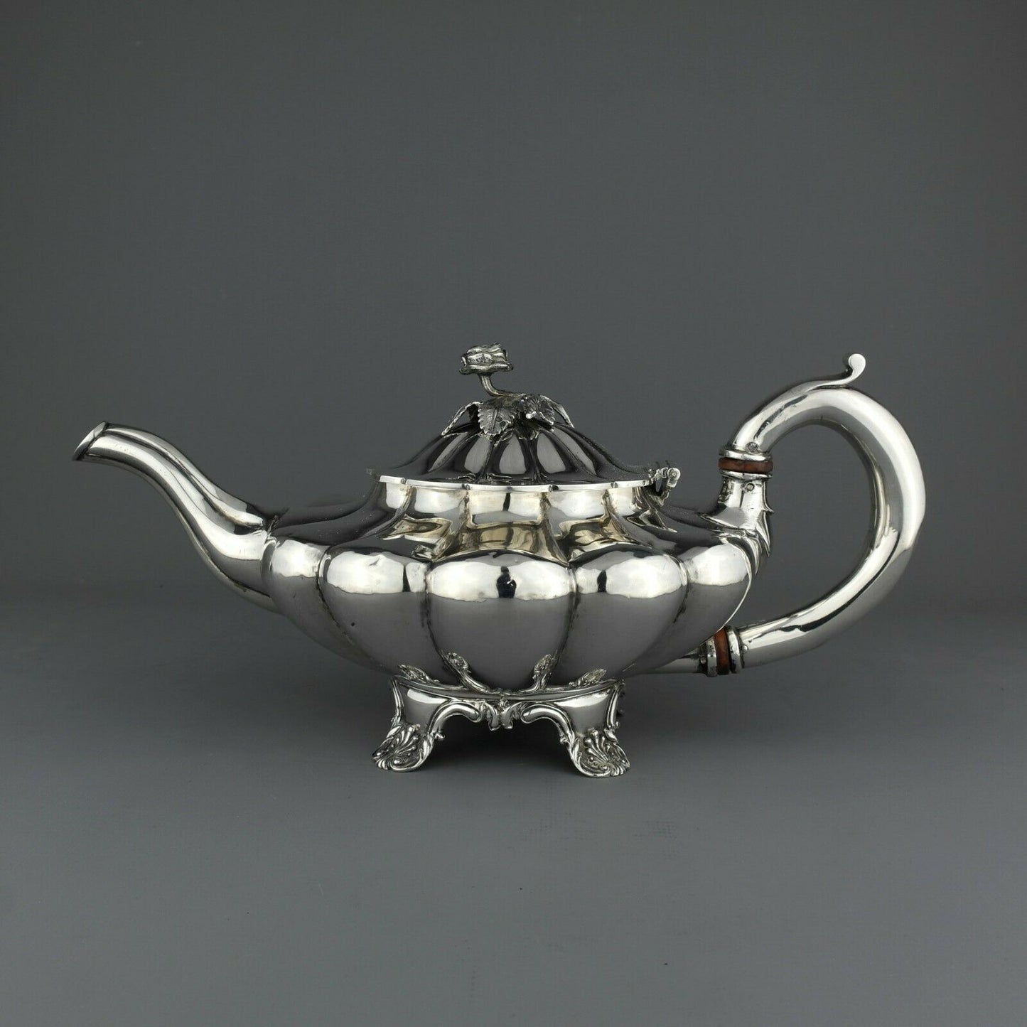 Ornate Antique Georgian Solid Sterling Silver Teapot. Robert Hennell London 1832