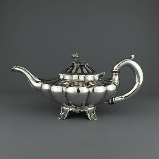 Ornate Antique Georgian Solid Sterling Silver Teapot. Robert Hennell London 1832