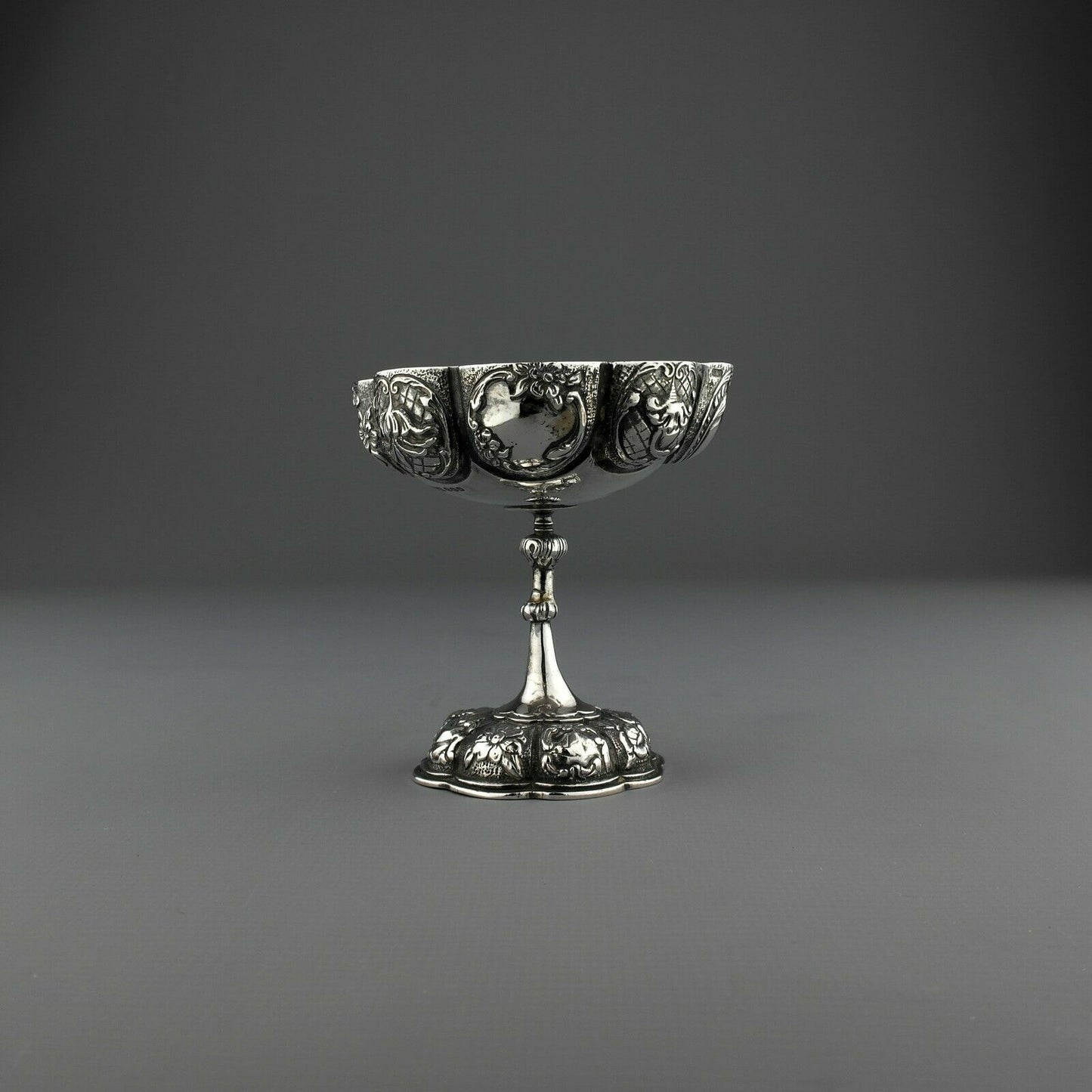 Antique Ornate Solid Sterling Silver Goblet. Hanau, Ludwig Neresheimer. London.